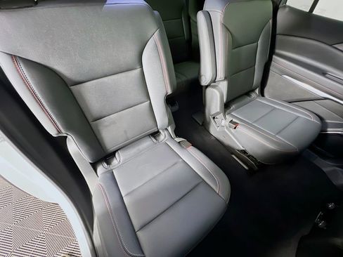 Used 2024 Chevrolet Traverse Z71 w/ Enhanced Driving Package image 28