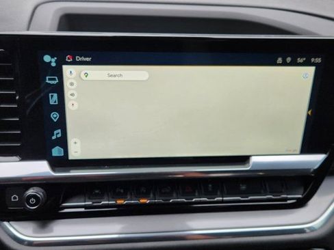 Used 2023 Chevrolet Silverado 1500 High Country w/ High Country Premium Package image 4