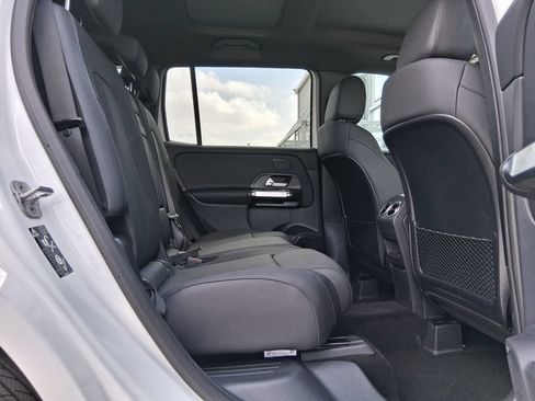 New 2026 Mercedes-Benz GLB 250 image 23