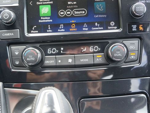 Used 2023 Nissan Maxima Platinum w/ Sport Mat Group image 37