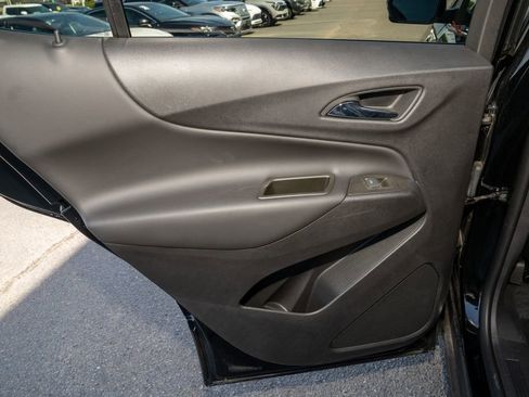 Used 2024 Chevrolet Equinox LT image 10