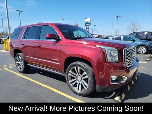 Used 2018 GMC Yukon Denali w/ Denali Ultimate Package AWD/4WD image 1