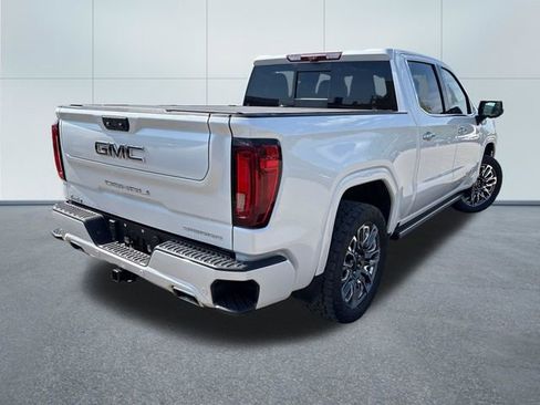 Used 2024 GMC Sierra 1500 Denali Ultimate AWD/4WD image 4