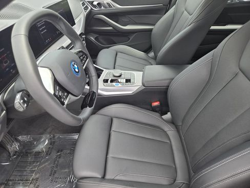 Used 2025 BMW i4 xDrive40i AWD/4WD image 12