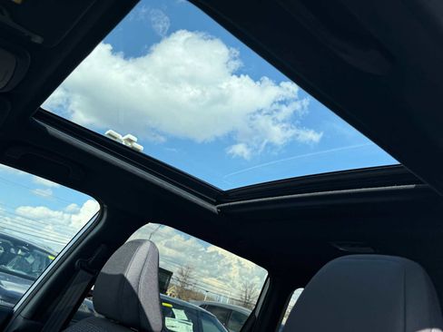 Used 2026 Subaru Forester Premium image 13