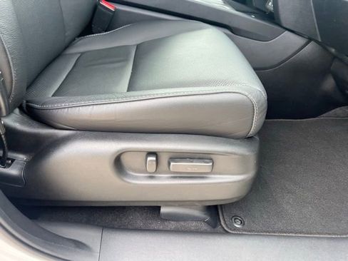 Used 2024 Honda Passport EX-L image 33