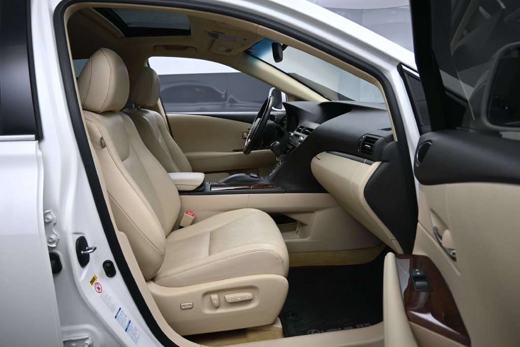Used 2014 Lexus RX 350 AWD w/ Navigation Package image 30