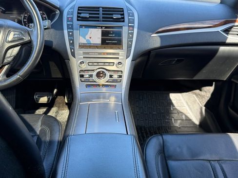 Used 2018 Lincoln MKZ Reserve w/ Technology Package image 13