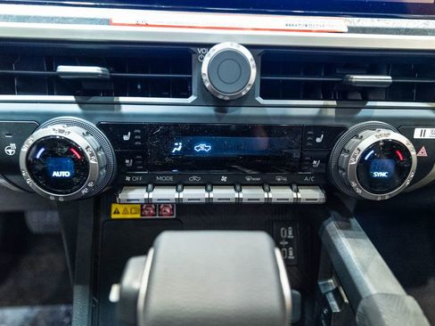 New 2026 Toyota Tacoma Limited AWD/4WD image 30