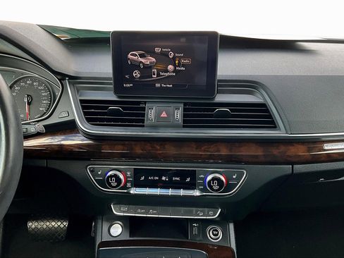 Used 2019 Audi Q5 2.0T Premium w/ Convenience Package image 6