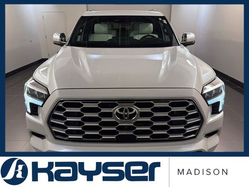 Used 2025 Toyota Sequoia Capstone AWD/4WD image 2