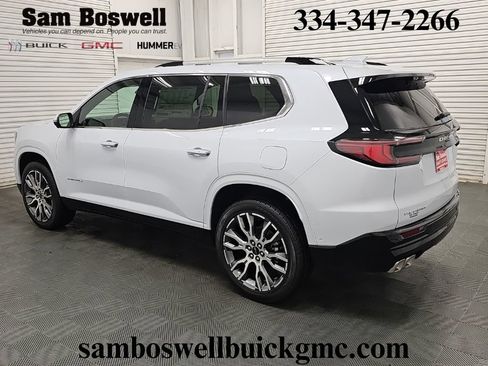 New 2026 GMC Acadia Denali Ultimate w/ LPO, All-Weather Package FWD image 5