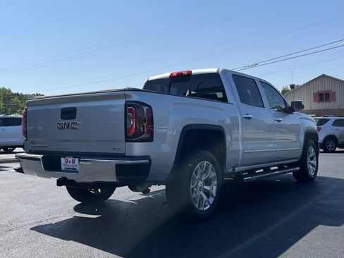 Used 2018 GMC Sierra 1500 SLT w/ SLT Premium Package AWD/4WD image 2