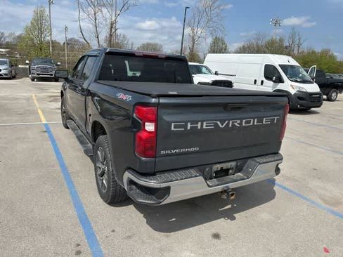 Used 2020 Chevrolet Silverado 1500 LT image 11