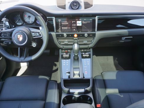 New 2026 Porsche Macan S image 15