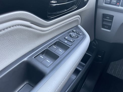 Certified 2024 Honda Odyssey Elite image 23