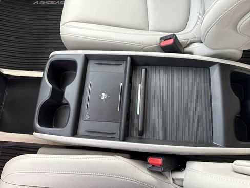 Used 2026 Honda Odyssey EX-L image 33