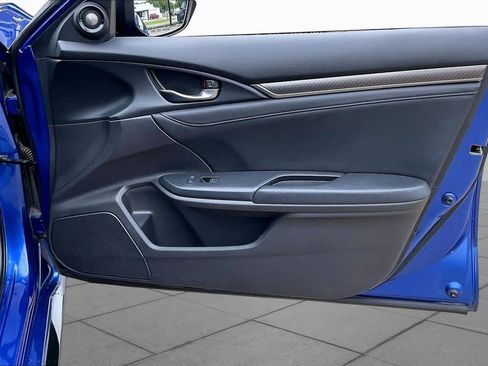 Used 2019 Honda Civic Sport Touring image 22