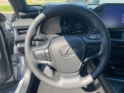 New 2026 Lexus UX 300h AWD image 23