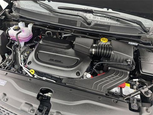 New 2026 Chrysler Voyager LX image 34