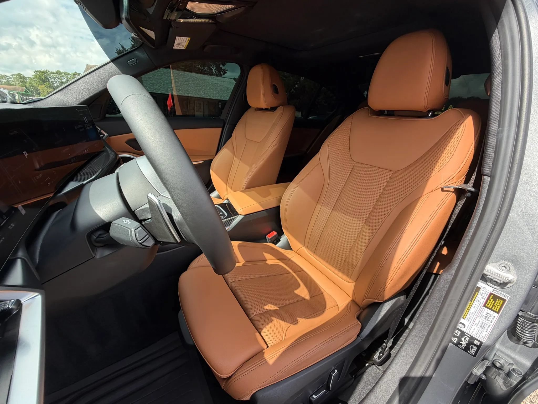 Used 2025 BMW M340i xDrive w/ Parking Assistance Package AWD/4WD image 21