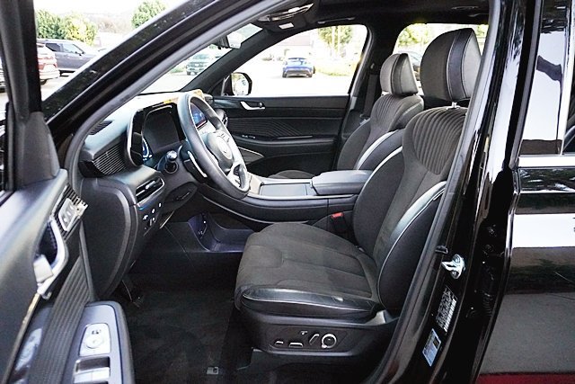 Certified 2024 Hyundai Palisade Calligraphy AWD/4WD image 23