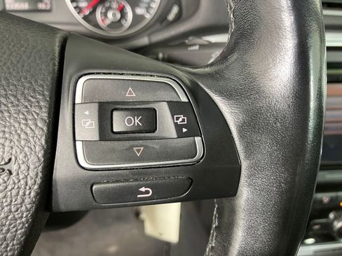 Used 2012 Volkswagen Passat 2.5 SE image 18