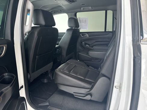 Used 2019 GMC Yukon XL Denali AWD/4WD image 14