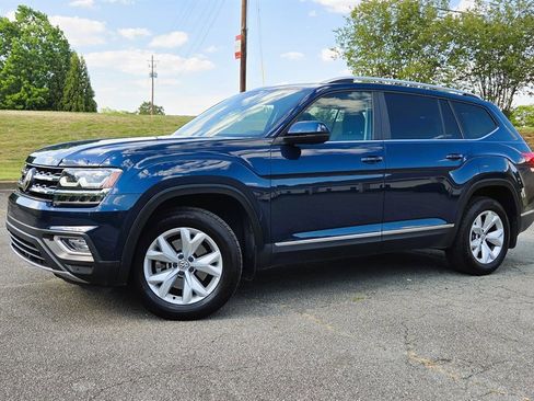 Used 2018 Volkswagen Atlas SEL image 3