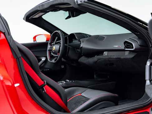 Used 2023 Ferrari 296 GTS image 50