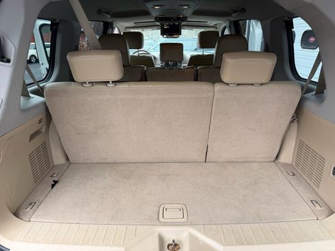 Used 2012 Nissan Armada Platinum image 17