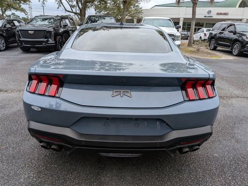 Used 2024 Ford Mustang Coupe image 5