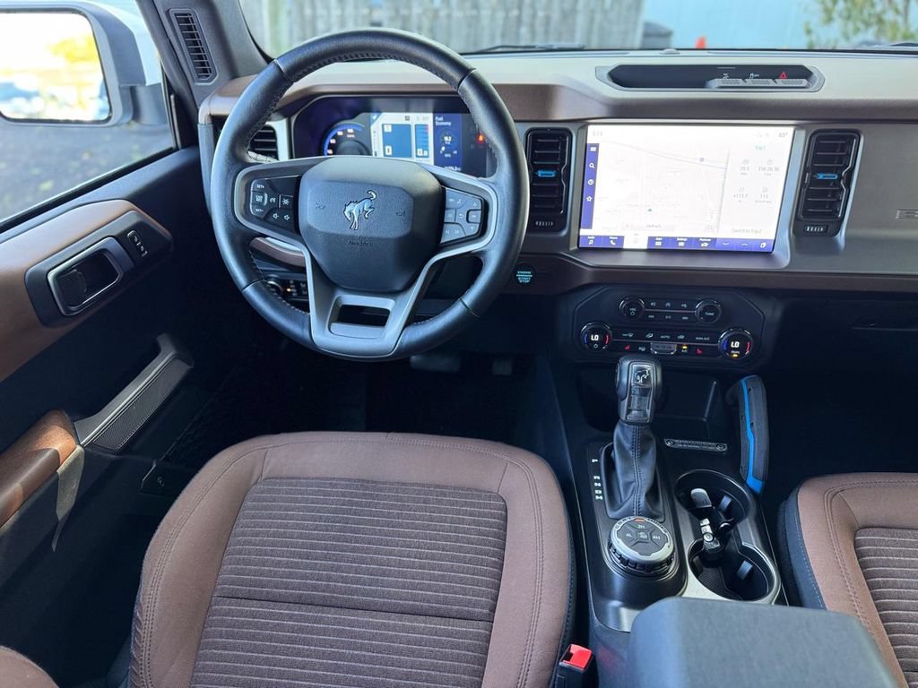 Used 2023 Ford Bronco Outer Banks AWD/4WD image 26
