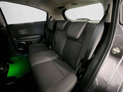 Used 2021 Honda HR-V EX image 28