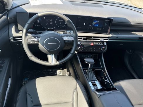 New 2026 Hyundai Tucson SEL image 14