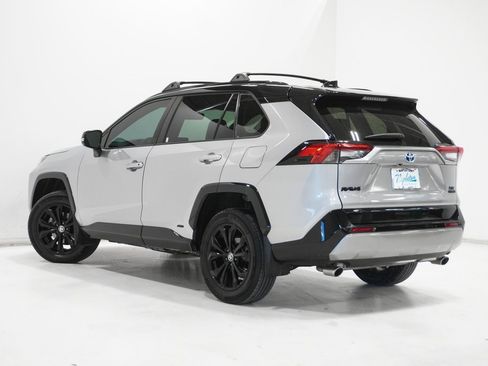 Used 2022 Toyota RAV4 XSE w/ XSE Grade Weather Package image 5