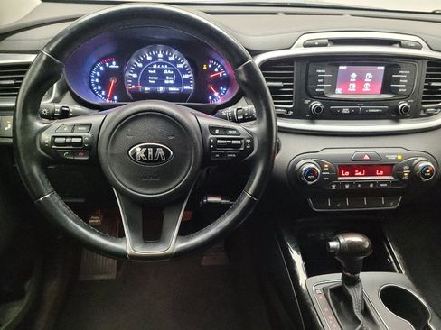 Used 2016 Kia Sorento EX w/ EX Premium Package AWD/4WD image 22