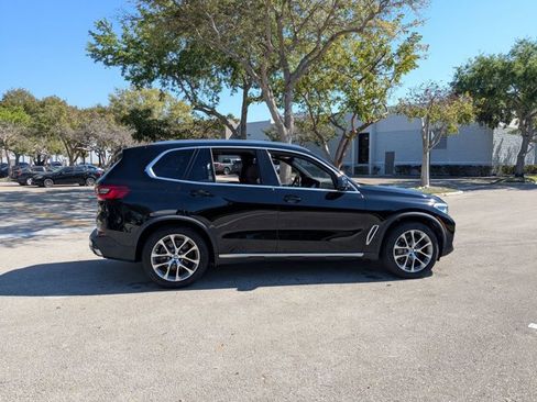 Used 2019 BMW X5 xDrive40i w/ Convenience Package image 4