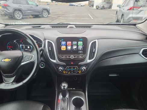 Used 2018 Chevrolet Equinox Premier image 29