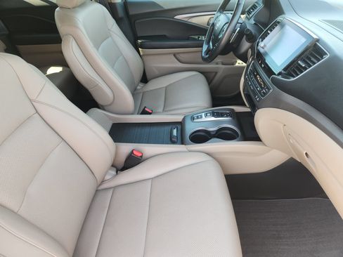 Used 2023 Honda Ridgeline RTL-E image 17