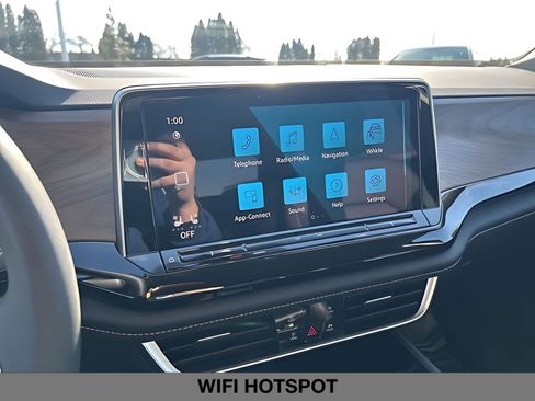 New 2026 Volkswagen Atlas SE image 30