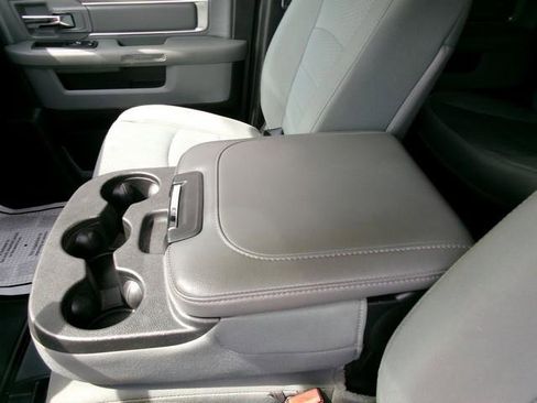 Used 2016 RAM 2500 SLT AWD/4WD image 12
