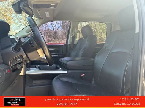 Used 2016 RAM 1500 Laramie w/ Convenience Group image 28