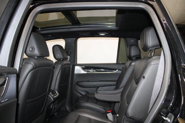 Used 2020 Cadillac XT6 Premium Luxury AWD/4WD image 8