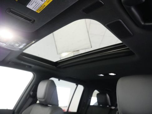 Certified 2025 Lexus LX 700h Overtrail AWD/4WD image 30
