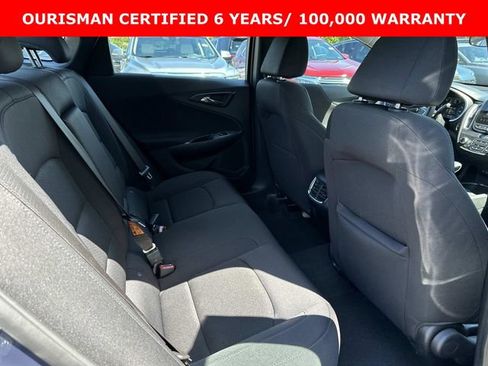 Used 2025 Chevrolet Malibu LT FWD image 11