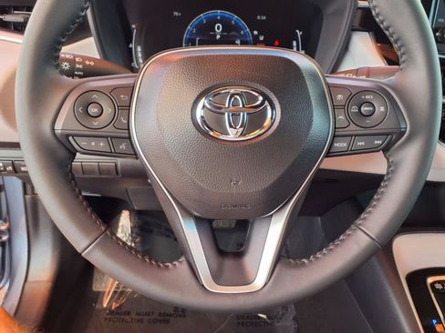 Certified 2026 Toyota Corolla SE w/ Carpet Mat Package (TMS) FWD image 19