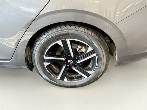 Used 2024 Nissan Sentra SV FWD image 24