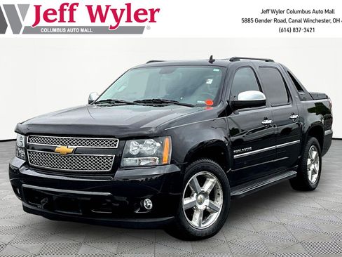 Used 2010 Chevrolet Avalanche LTZ AWD/4WD image 1