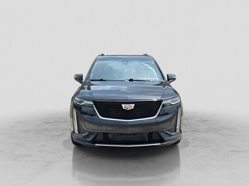 Used 2024 Cadillac XT6 Sport AWD/4WD image 12
